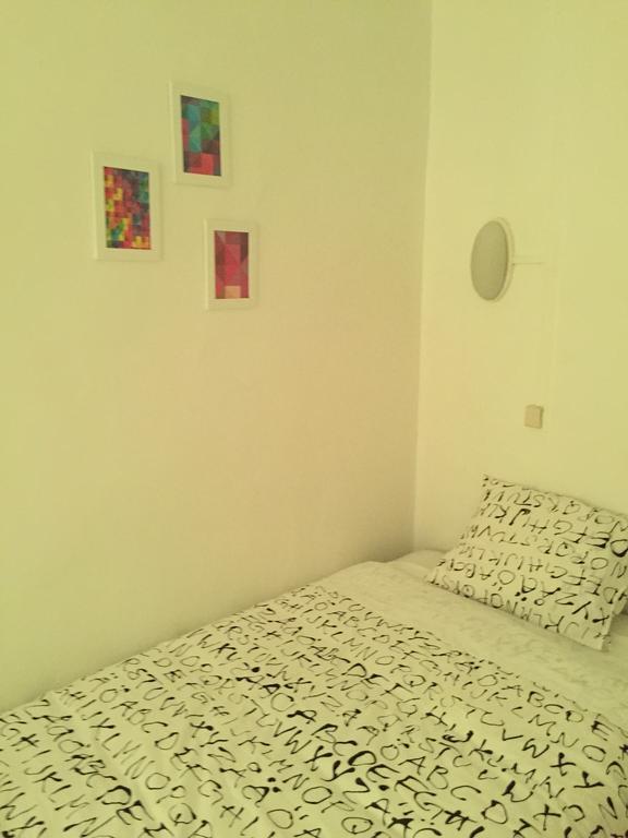 Duque Hotel Lisbon Room photo